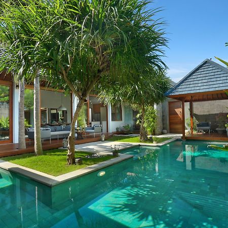 Villa Odyssey Seminyak Eksteriør bilde